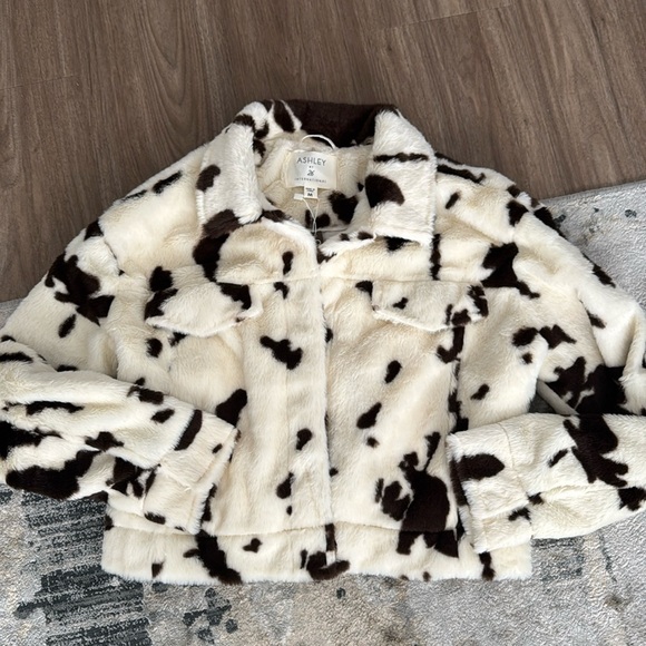 Fashion Nova Cowgirl Classic Sherpa Coat - Picture 2 of 3